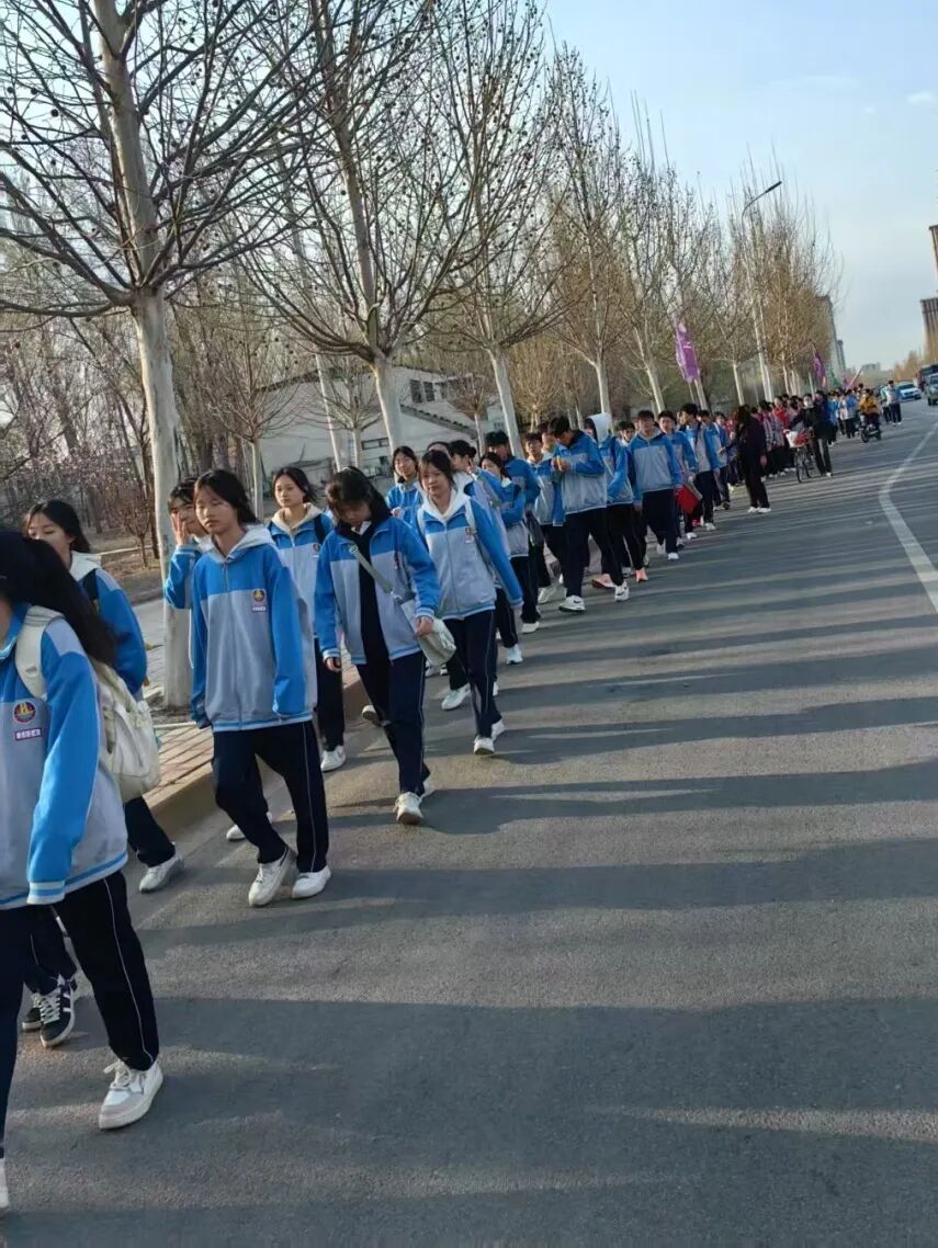 说明: f90ad269f31052b94633e2e76a1c314f8d4ea808