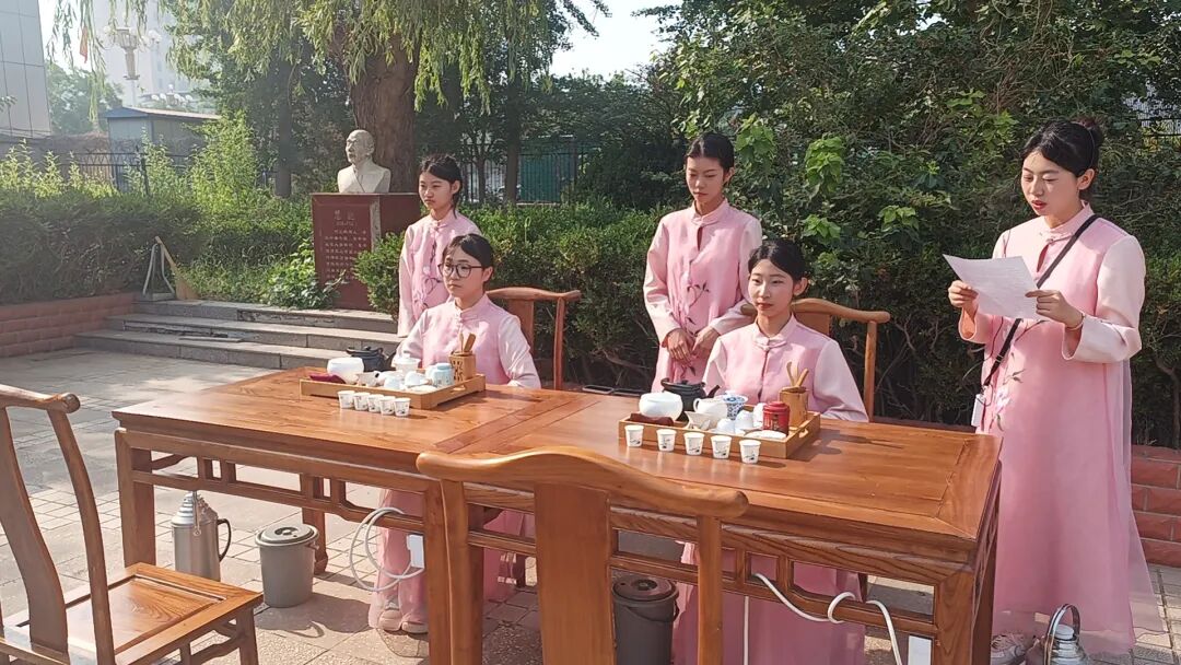 说明: 03ff91efe2b22af1ef10f6ad54915080b22e6ec4