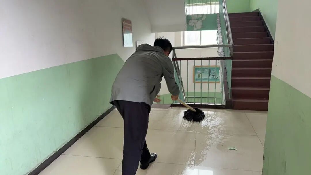 说明: dee7a171cff06fa22da446ced836a7d418c4445c