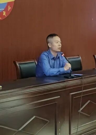 说明: e1828b4e92349765c48b378c12f2253276be6a20