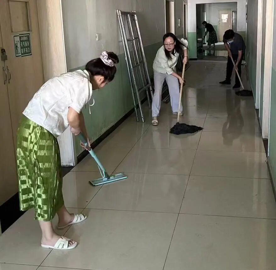 说明: 04e39a28c2e7fb06c3967c9751334bbb467a6a1e