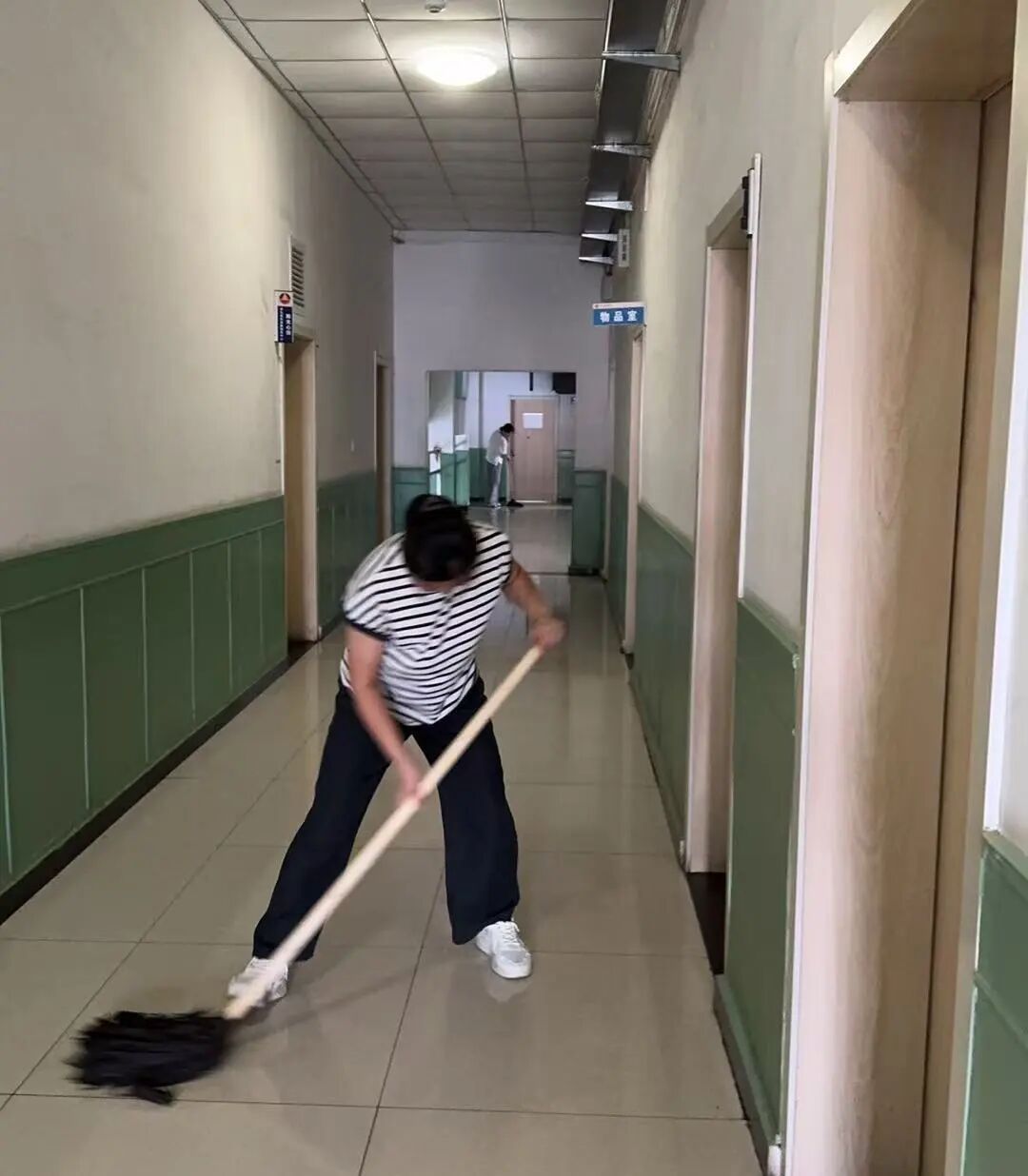 说明: 1ca7f3a0955640d23e1a01cad7dc1cfc62a16915