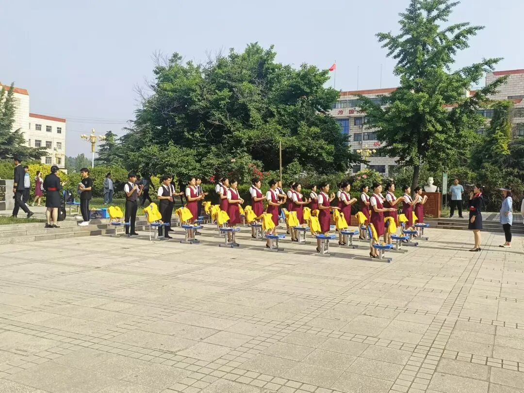 说明: b1ef86ee694654e744e4894f7a60fcd88addfcfe