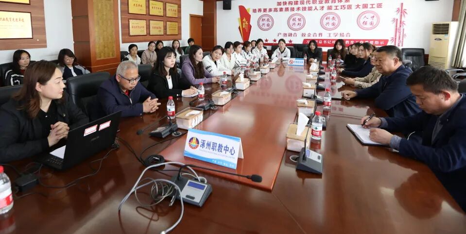 说明: 4b863796e03fa15af994bd550a26a57370b720cc